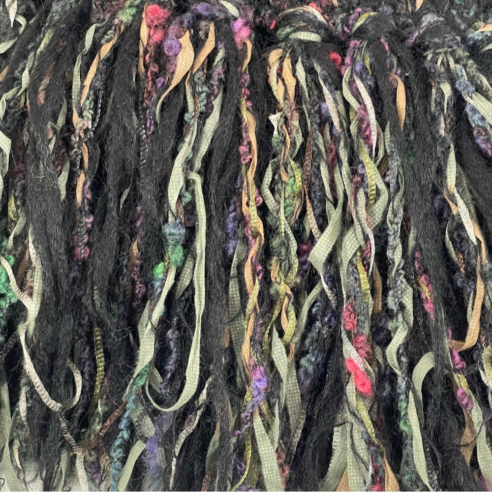 CHANEL Multicolor Mohair Wool Fringe Scarf with CC Logo Plaque (Made‎ in France) - Picture 4 of 9